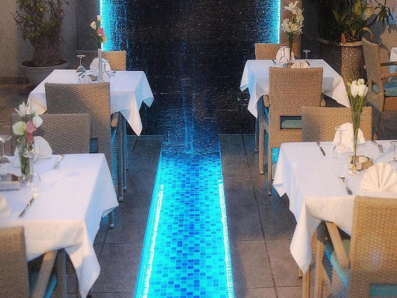 Hotel & Restaurant Farid Дакар Екстериор снимка