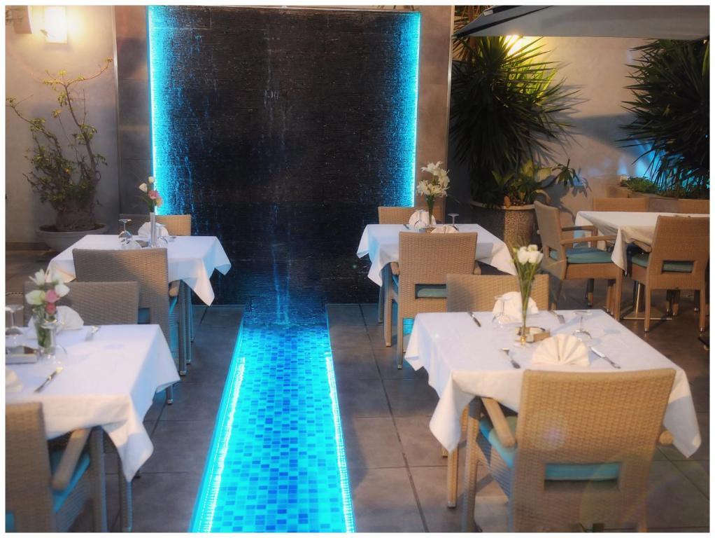 Hotel & Restaurant Farid Дакар Екстериор снимка