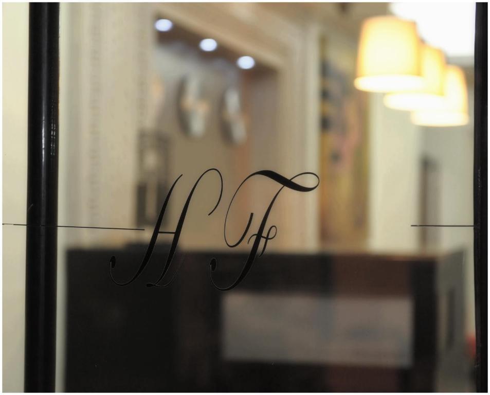 Hotel & Restaurant Farid Дакар Екстериор снимка