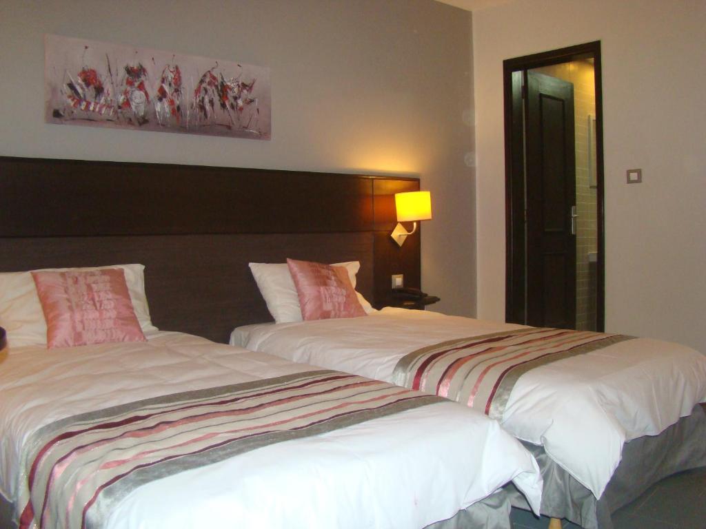 Hotel & Restaurant Farid Дакар Стая снимка